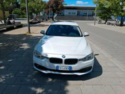 Weiß Gebraucht 2018 BMW 318 Limousine | 14.500 €