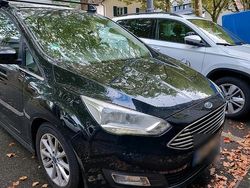 Schwarz Gebraucht 2016 Ford C-MAX Titanium Van / Kleinbus | 7.500 € (Fairer Preis)