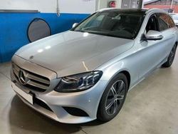 Grau Gebraucht 2020 Mercedes C220 Avantgarde Kombi | 26.950 € (Fairer Preis)