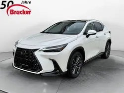 Weiß Neu 2025 Lexus NX350h E-FOUR Luxury Line SUV | 63.880 € (Teuer)