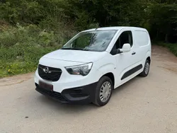 Weiß Gebraucht 2019 Opel Combo Van / Kleinbus | 10.950 € (Superpreis)