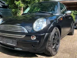 Schwarz Gebraucht 2003 Mini Cooper Coupé Coupé | 1.500 € (Fairer Preis)
