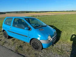 Blau Gebraucht 2002 Renault Twingo Kleinwagen | 850 €