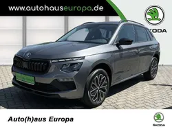 Graphite grau metallic Neu 2025 Skoda Kamiq Tour SUV | 32.450 € (Teuer)