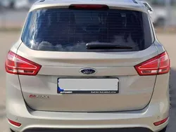 Beige Gebraucht 2014 Ford B-MAX SYNC Edition Van / Kleinbus | 8.299 € (Fairer Preis)