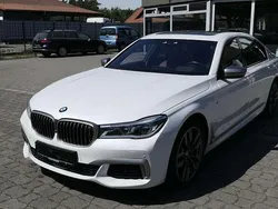 Mineralweiss metallic Gebraucht 2017 BMW 760 Limousine | 46.990 € (Fairer Preis)