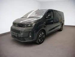 Grau Gebraucht 2024 Opel Zafira Life Van | 32.960 €