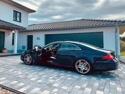 Blau Gebraucht 2008 Mercedes CLS63 AMG AMG Coupé | 35.000 €
