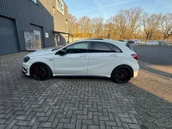 Weiß Gebraucht 2015 Mercedes A45 AMG AMG Limousine | 25.600 € (Fairer Preis)