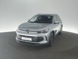 Silber Gebraucht 2024 VW Tiguan Life SUV | 35.910 € (Fairer Preis)