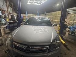 Andere farben Gebraucht 2006 Opel Astra Kombi | 1.250 € (Guter Preis)