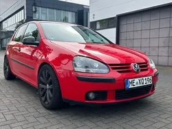 Rot Gebraucht 2004 VW Golf IV Edition Limousine | 3.400 € (Fairer Preis)