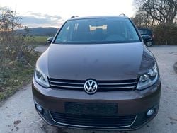 Braun Gebraucht 2013 VW Touran Match Van / Kleinbus | 6.800 € (Guter Preis)