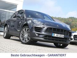 Grau Gebraucht 2016 Porsche Macan SUV | 35.555 € (Fairer Preis)