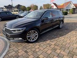 Deep black perleffekt Gebraucht 2016 VW Passat Highline Kombi | 12.850 € (Guter Preis)
