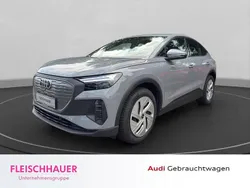 Grau Gebraucht 2022 Audi Q4 Sportback e-tron Sport SUV | 26.440 € (Superpreis)