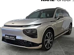XPENG G9