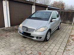 Silber Gebraucht 2006 Mercedes A190 Limousine | 1.987 €