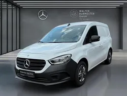 Arktikweiß Gebraucht 2023 Mercedes Citan 110 Van / Kleinbus | 21.980 € (Guter Preis)