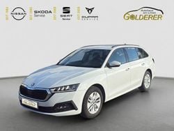 Weiß Gebraucht 2022 Skoda Octavia Ambition Kombi | 20.930 € (Guter Preis)