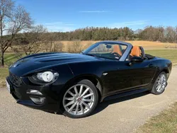 Schwarz Gebraucht 2018 Fiat 124 Spider Lusso Cabrio | 19.990 € (Fairer Preis)