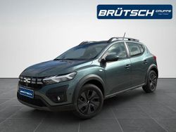Oxidgrün metallic Gebraucht 2025 Dacia Sandero Expression Kleinwagen | 18.580 € (Fairer Preis)