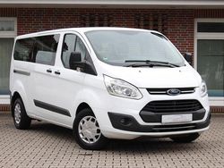 Weiß Gebraucht 2017 Ford Transit Custom Van / Kleinbus | 18.490 € (Fairer Preis)