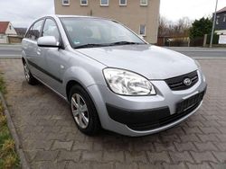 Diamantsilber met. Gebraucht 2006 Kia Rio EX Kleinwagen | 2.499 € (Fairer Preis)