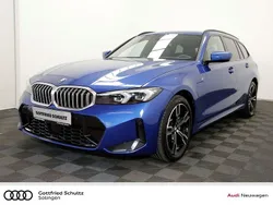 Blau Gebraucht 2024 BMW 330e M Sport Kombi | 42.950 € (Fairer Preis)