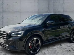 Schwarz Neu 2025 Audi Q2 S-Line SUV | 43.950 € (Teuer)