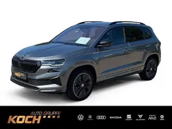 Graphitegrau metallic Gebraucht 2025 Skoda Karoq SportLine SUV | 35.930 € (Etwas zu teuer)