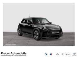 Schwarz Gebraucht 2023 Mini Cooper Classic Kleinwagen | 24.940 € (Etwas zu teuer)