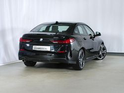 Black sapphire metallic (schwarz) Gebraucht 2023 BMW 218 M Sport Coupé | 28.940 € (Fairer Preis)