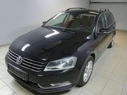 Deep black perleffekt Gebraucht 2011 VW Passat Trendline Kombi | 3.900 € (Superpreis)
