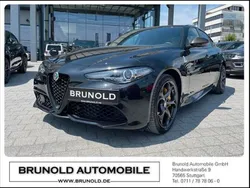 Nero vulcano (metallic) Gebraucht 2022 Alfa Romeo Giulia Ti Limousine | 45.900 €
