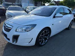 Schneeweiss/summitwhite/arctic Gebraucht 2013 Opel Insignia OPC Kombi | 11.950 € (Etwas zu teuer)