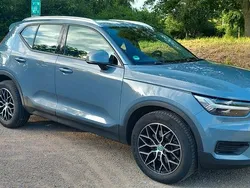 Grau Gebraucht 2020 Volvo XC40 R-Design SUV | 25.250 € (Guter Preis)