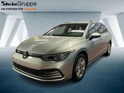 Silber Gebraucht 2024 VW Golf VIII Life Kombi | 25.680 € (Fairer Preis)