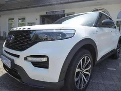 Weiß (starweiß metallic) Gebraucht 2024 Ford Explorer ST-Line SUV | 58.490 € (Guter Preis)