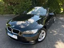 Schwarz Gebraucht 2009 BMW 320 Cabriolet Sport Line Cabrio | 13.390 € (Fairer Preis)