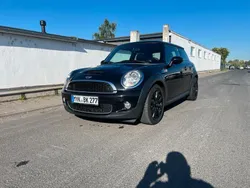 Schwarz Gebraucht 2010 Mini Cooper S Coupé Coupé | 6.250 €