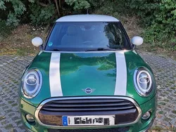 Grün Gebraucht 2019 Mini Cooper Kleinwagen | 14.800 € (Fairer Preis)