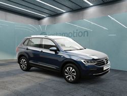 Blau Gebraucht 2023 VW Tiguan Active SUV | 29.299 € (Guter Preis)