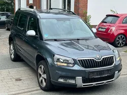 Grau Gebraucht 2016 Skoda Yeti Ambition SUV | 5.999 € (Guter Preis)