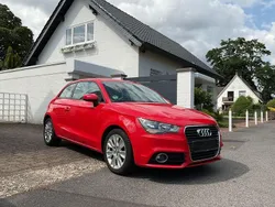 Rot Gebraucht 2011 Audi A1 Ambition Kleinwagen | 6.500 € (Fairer Preis)