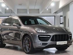 Grau Gebraucht 2012 Porsche Cayenne Turbo SUV | 24.880 € (Fairer Preis)