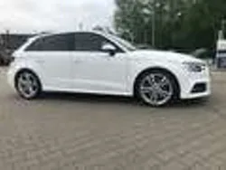 Ibisweiß Gebraucht 2017 Audi S3 Limousine | 21.900 €