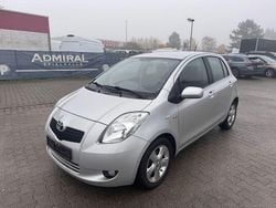 Silber Gebraucht 2009 Toyota Yaris Sol Limousine | 3.200 € (Fairer Preis)