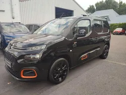 Schwarz Gebraucht 2021 Citroën Berlingo XTR Van / Kleinbus | 24.999 € (Fairer Preis)