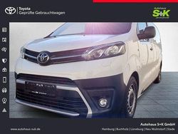 Schaumweiß Gebraucht 2021 Toyota Proace Plus Van | 18.490 € (Guter Preis)